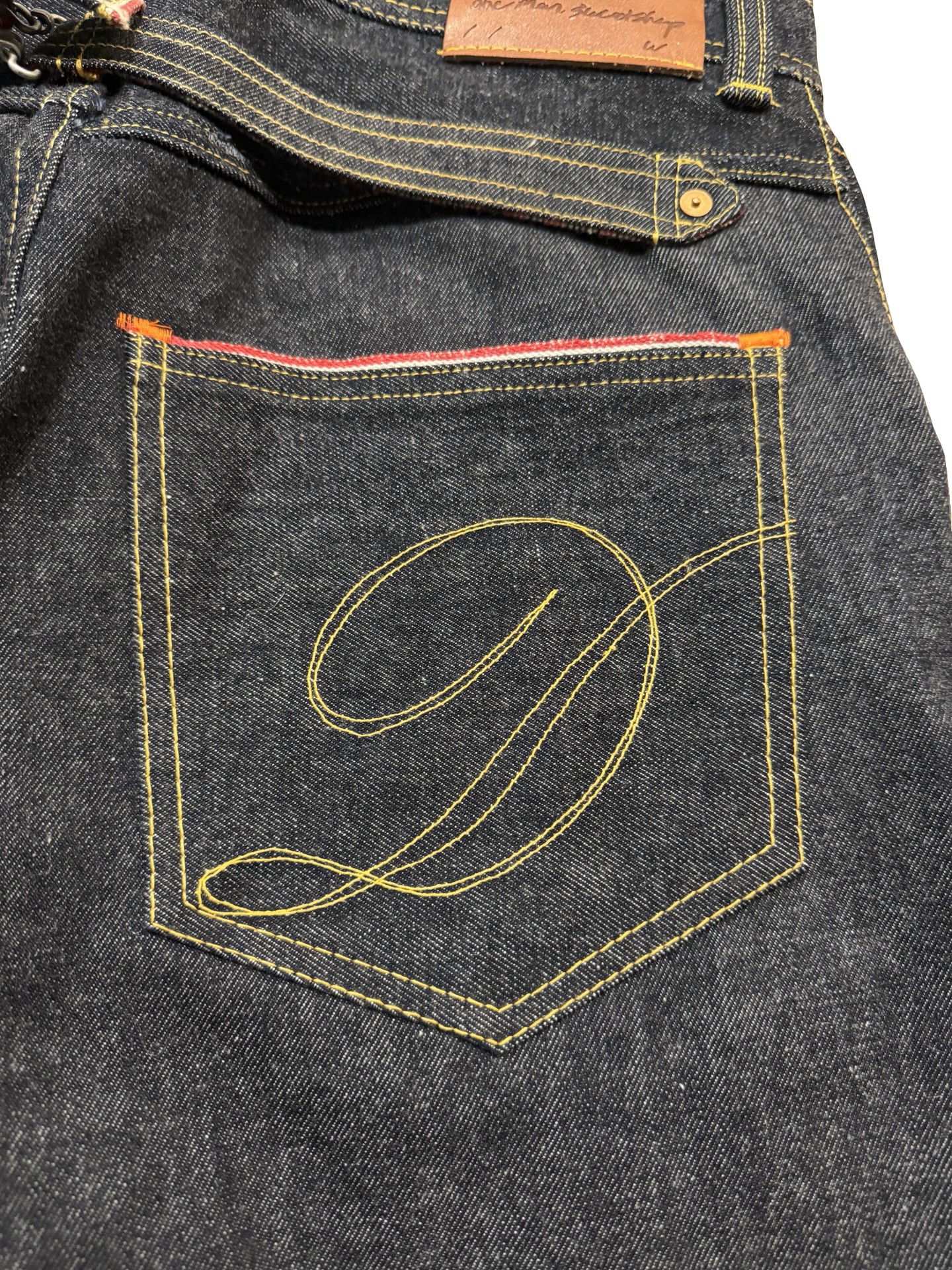 Mule pocket buckle back selvedge denim jeans 36x32