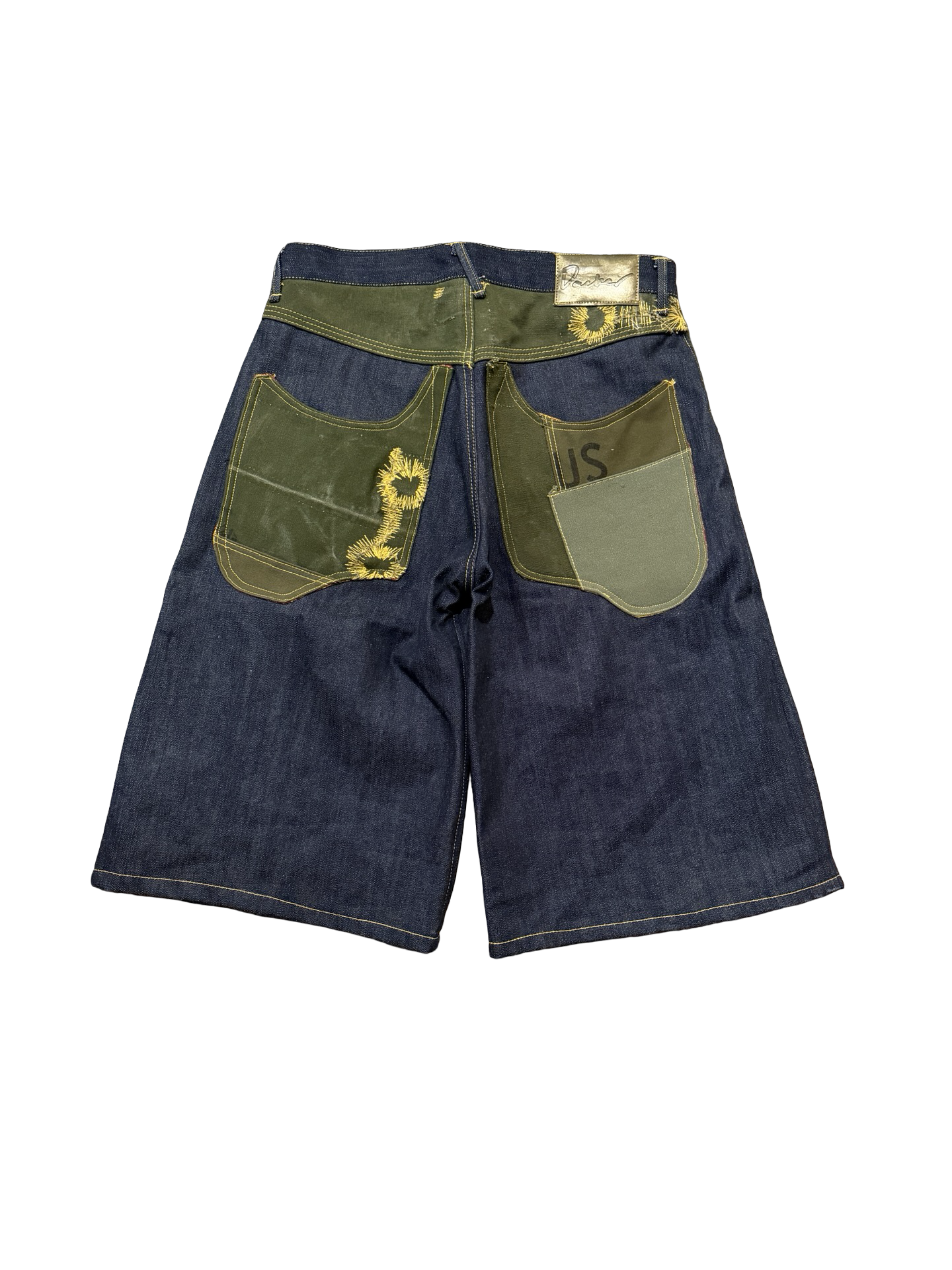 G&J Daeker Military Shorts 32”