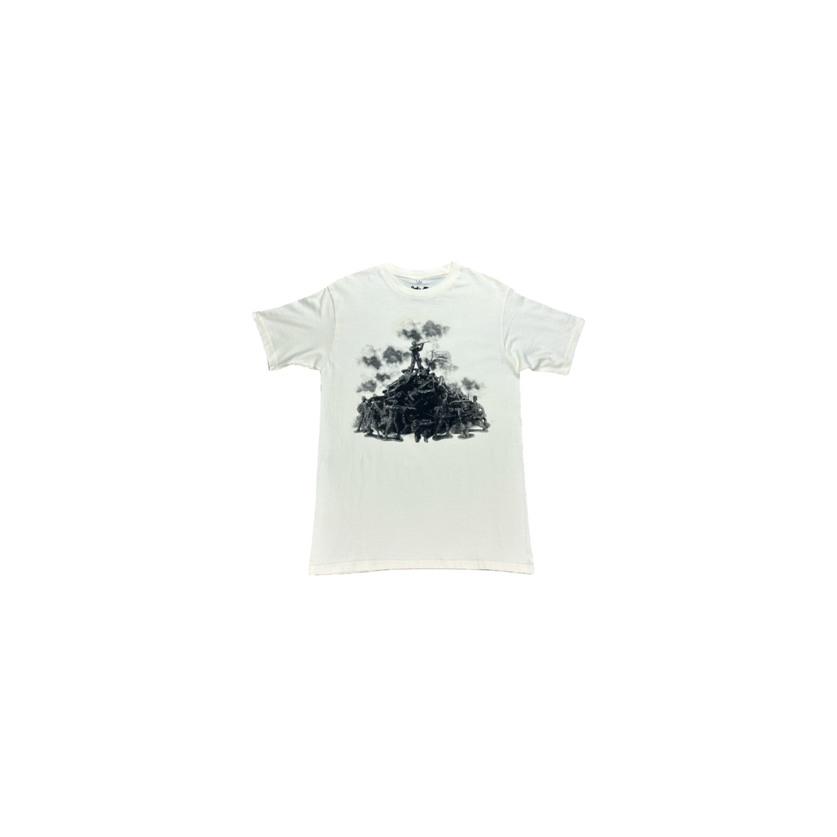 PLASTIC WAR Halftone Graphic T-shirt