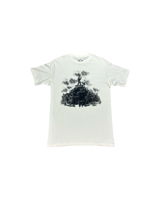 PLASTIC WAR Halftone Graphic T-shirt
