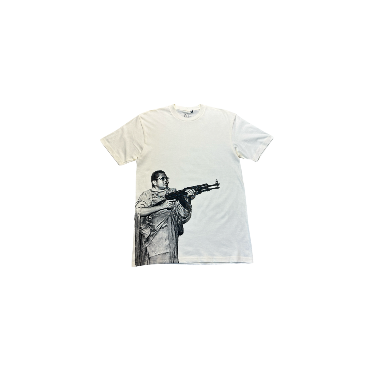 Sayan Chitasuro Halftone Graphic Tshirt